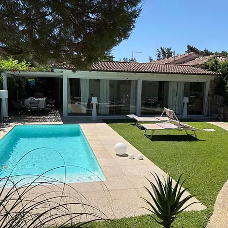 Ira Villa